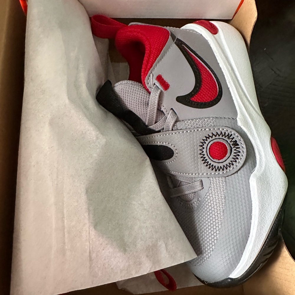 Nike Kids' Sneakers in Gray and Red